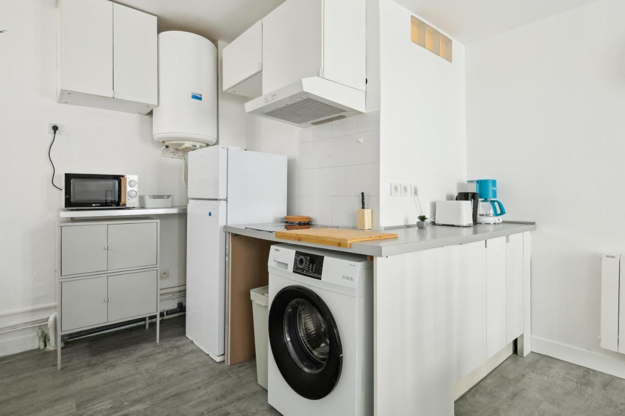 Chic And Comfortable Apart In Paris Apartment ภายนอก รูปภาพ